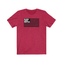 Afbeelding in Gallery-weergave laden, Black Lives Matter flag Tee
