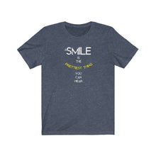 Afbeelding in Gallery-weergave laden, A smile is the...Tee