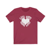 Afbeelding in Gallery-weergave laden, Less Guns More love Tee