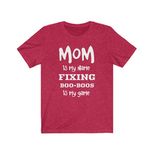 将图片加载到图库查看器,Mom is my name... Tee