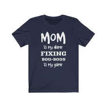将图片加载到图库查看器,Mom is my name... Tee