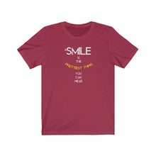 Afbeelding in Gallery-weergave laden, A smile is the...Tee