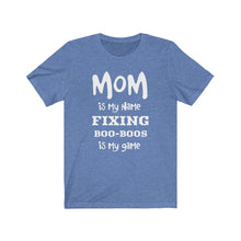 将图片加载到图库查看器,Mom is my name... Tee
