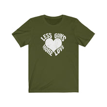 Afbeelding in Gallery-weergave laden, Less Guns More love Tee