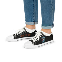 Afbeelding in Gallery-weergave laden, 10/11 Low Top Sneakers