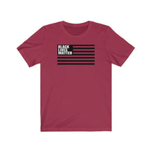 Afbeelding in Gallery-weergave laden, Black Lives Matter flag Tee